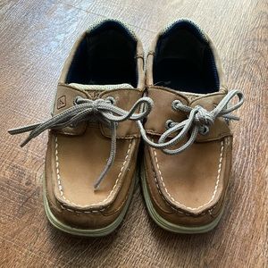 Boys Sperrys size 13